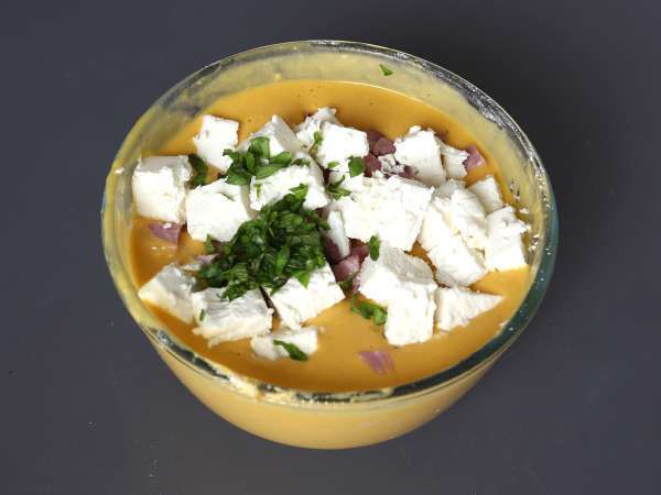 Suolainen kinkku-feta-brownie kurpitsan kanssa: täydellinen resepti kierrätyskeittoon! - Valmistelu askel 2