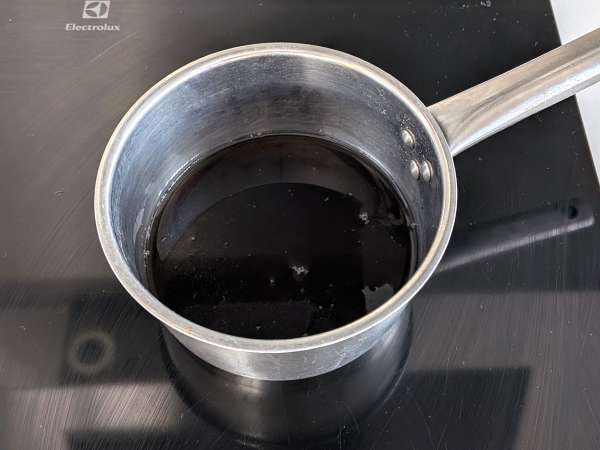 Kotitekoinen makea-hapanimeläinen grillikastike: helppo resepti, valmis hetkessä - Valmistelu askel 2