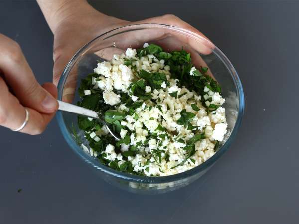 Kotitekoiset libanonilaiset rikakats - ilmakeittimen ruoanlaitto - Valmistelu askel 1