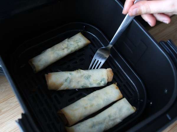 Kotitekoiset libanonilaiset rikakats - ilmakeittimen ruoanlaitto - Valmistelu askel 7