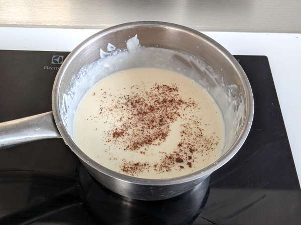 Lohilasagne burratan ja kermaisten, rapeiden pistaasipähkinöiden kera - Valmistelu askel 4