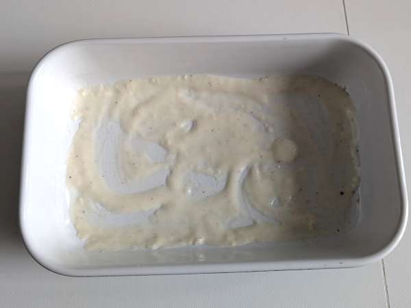 Paistettua kermaista pastaa herneiden ja kinkun kanssa gratinoituna - Valmistelu askel 6