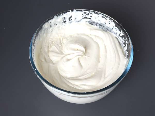 Punaisten hedelmien charlotte ja madeleinejä - Valmistelu askel 3