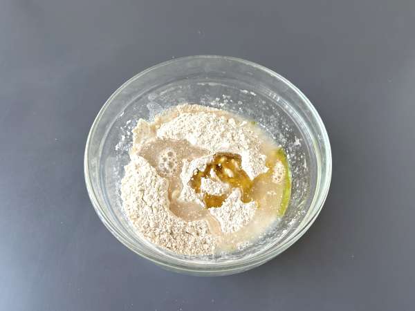 Kotitekoiset yrttikastikkeet: helppo tehdä ja superrapeat! - Valmistelu askel 2