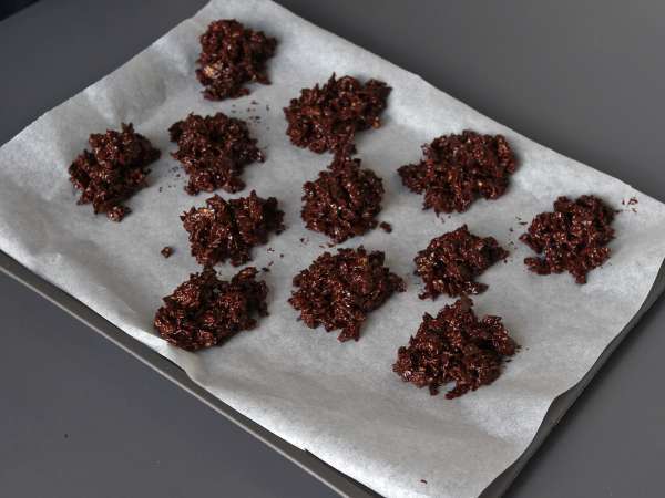 Suklaa Pringles hiekkaruusuissa - Valmistelu askel 4