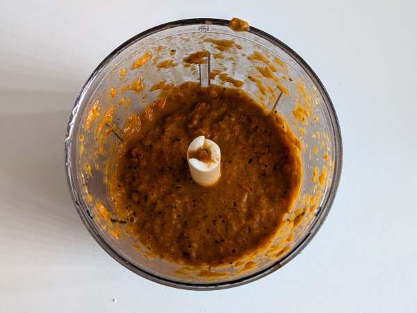 Pasta paprikoilla ja mintulla: kermaista ja aromaattista - Valmistelu askel 5