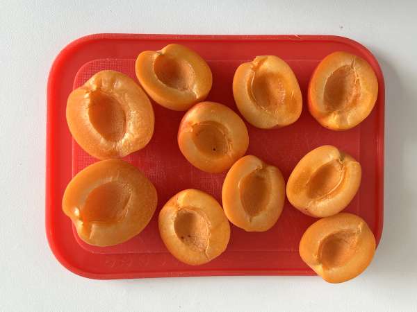 Aprikoosinen flan-juustokakku - Valmistelu askel 1