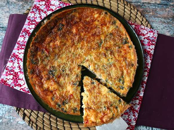 Taikinaa sisältämätön quiche, jossa on lohta, pinaattia ja raejuustoa - Valmistelu askel 9