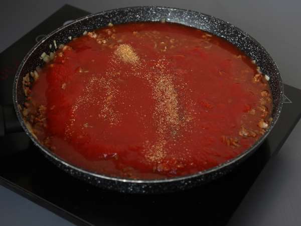 Bolognese-lasagne pannulla - Valmistelu askel 3