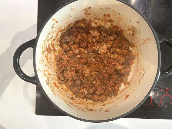 Lihalasagnekeitto ricotalla ja parmesaanilla - Valmistelu askel 3