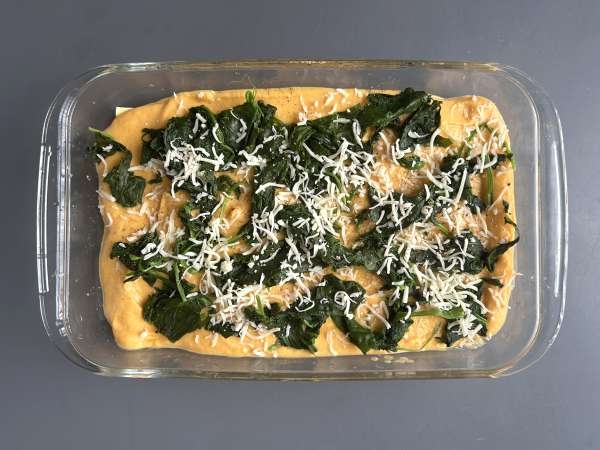 Butternut-kurpitsa-, pinaatti- ja ricottalasagne - Valmistelu askel 6