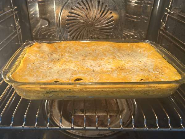Butternut-kurpitsa-, pinaatti- ja ricottalasagne - Valmistelu askel 9