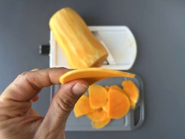 Butternut-kurpitsagratiini ilmakeittimessä, dauphinois-tyyliin - Valmistelu askel 3