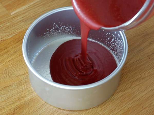 Halloween-erikoisversio Red Velvet -kakusta! - Valmistelu askel 5