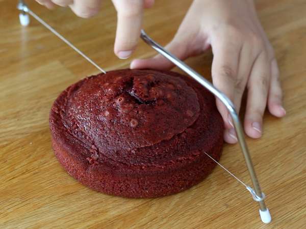 Halloween-erikoisversio Red Velvet -kakusta! - Valmistelu askel 8