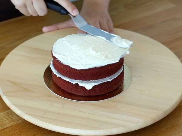 Halloween-erikoisversio Red Velvet -kakusta! - Valmistelu askel 10