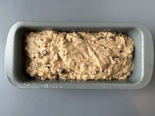 Vegaaninen miso-banaanileipä suklaalla ja saksanpähkinöillä - Valmistelu askel 7
