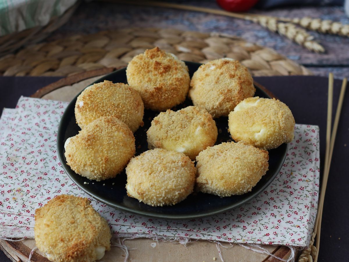 Air fryer paneroitu Babybel
