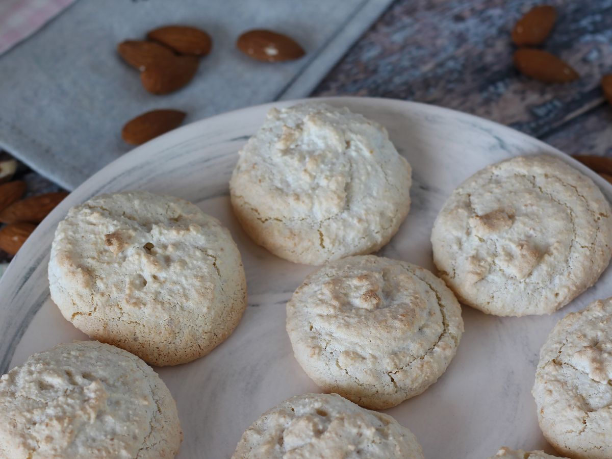 Amaretti, italialaiset manteliherkut, jotka sopivat täydellisesti kahvin kanssa! - kuva 3