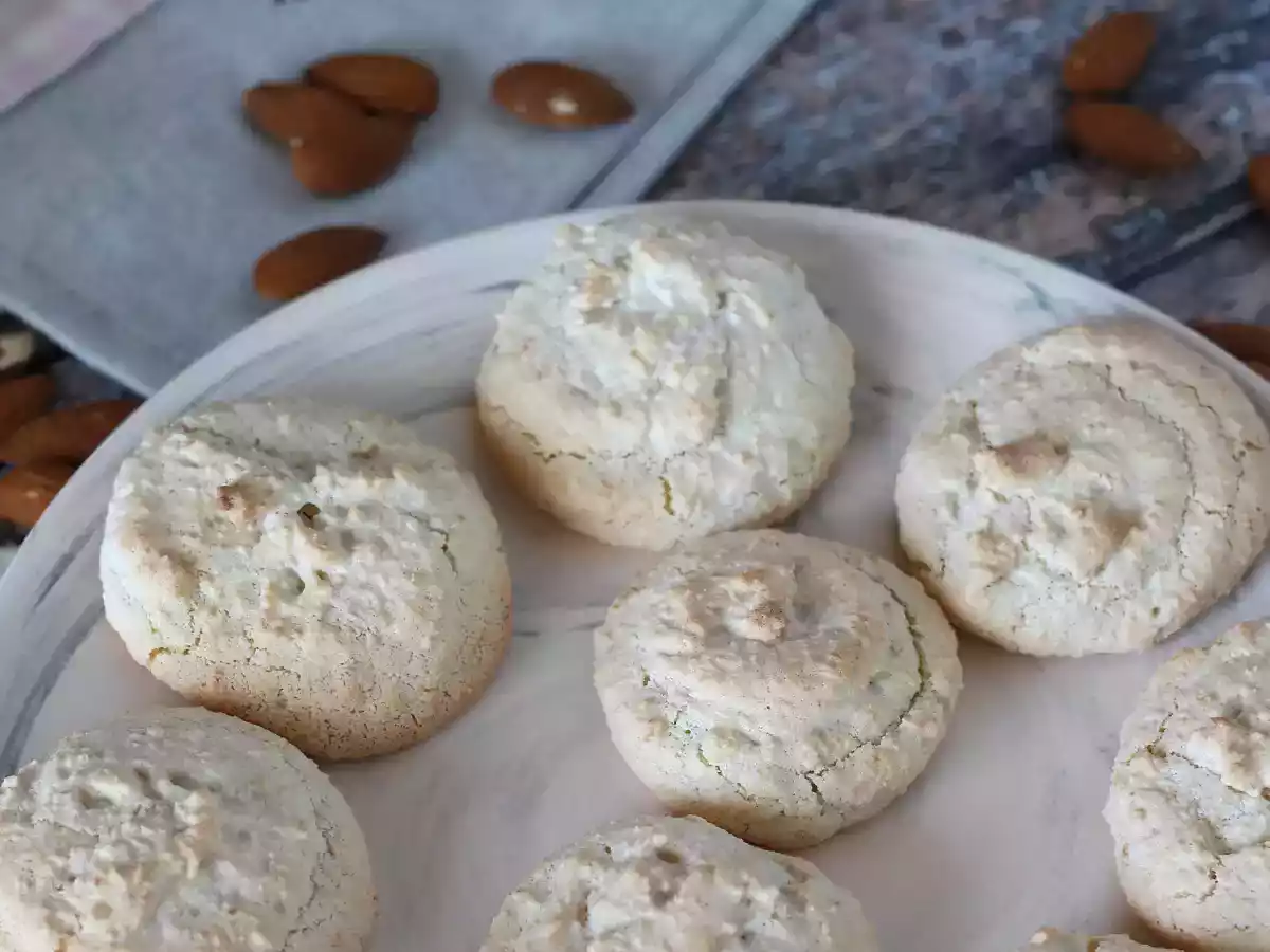 Amaretti, italialaiset manteliherkut, jotka sopivat täydellisesti kahvin kanssa! - kuva 3