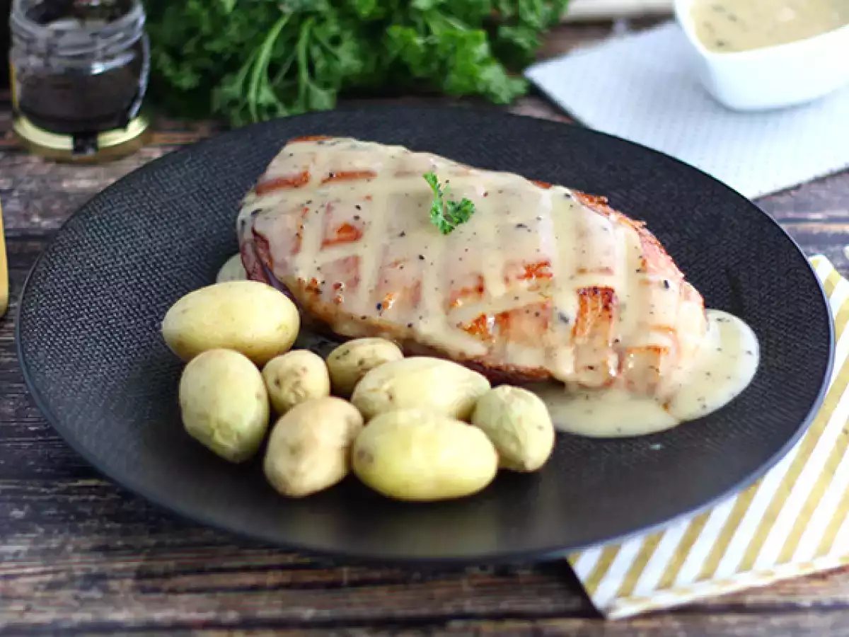 Ankanrinta tryffelikastikkeella