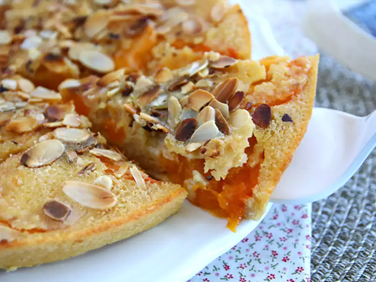 Aprikoosin clafoutis - kuva 2