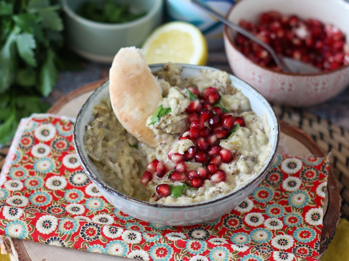 Baba ganoush, herkullinen libanonilainen munakoisolevite. - kuva 5