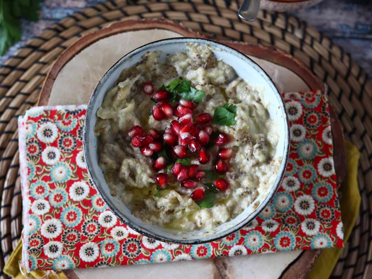 Baba ganoush, herkullinen libanonilainen munakoisolevite. - kuva 6