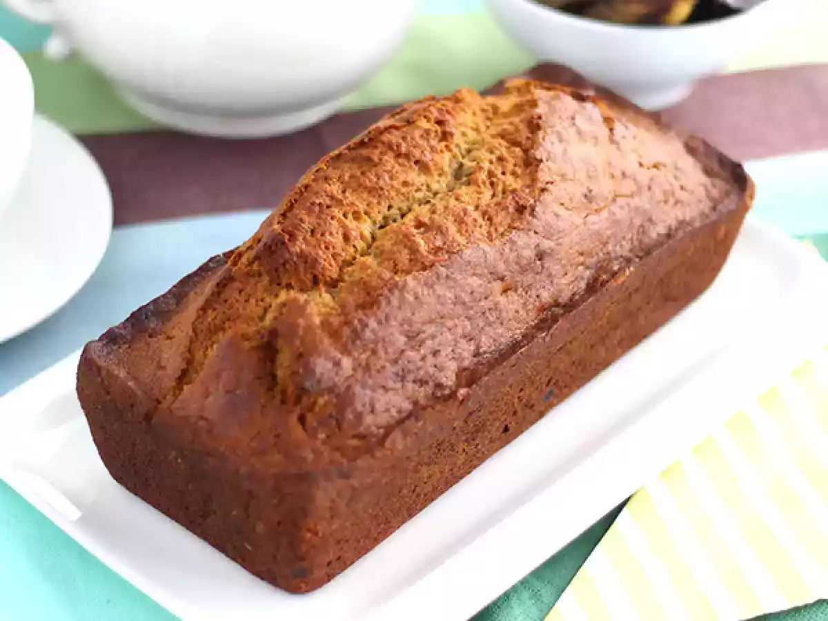 Banaanileipä, banaanikakku