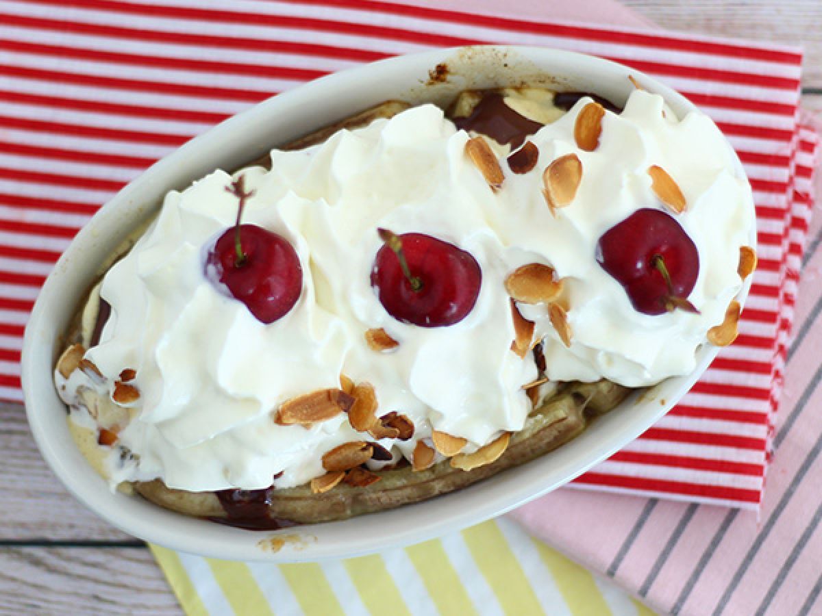 Banana Split, kuuluisa jäätelöherkku - kuva 2