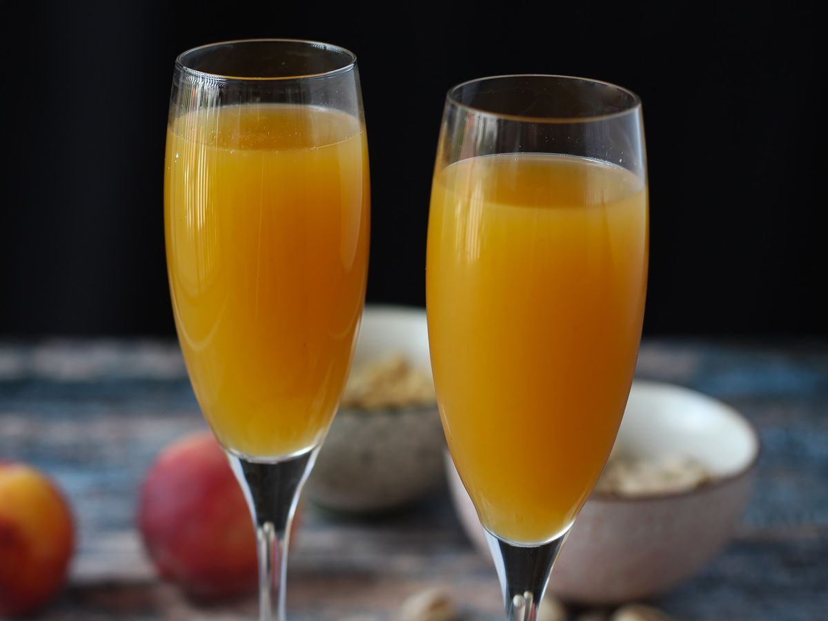 Bellini, helppo italialainen persikkacocktail, jonka voit tehdä kotona! - kuva 4