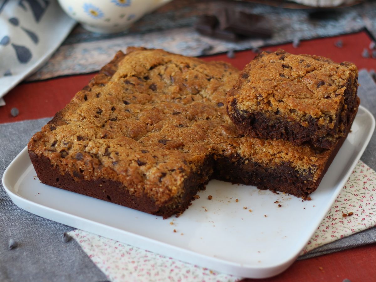 Brookies, täydellinen yhdistelmä brownieita ja keksiä. - kuva 5