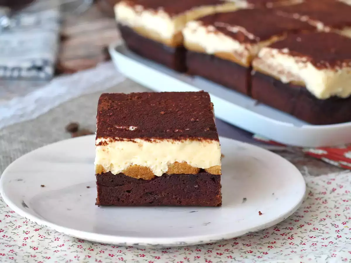 Brownien ja tiramisun ystävät, meillä on täydellinen kakku teille!
