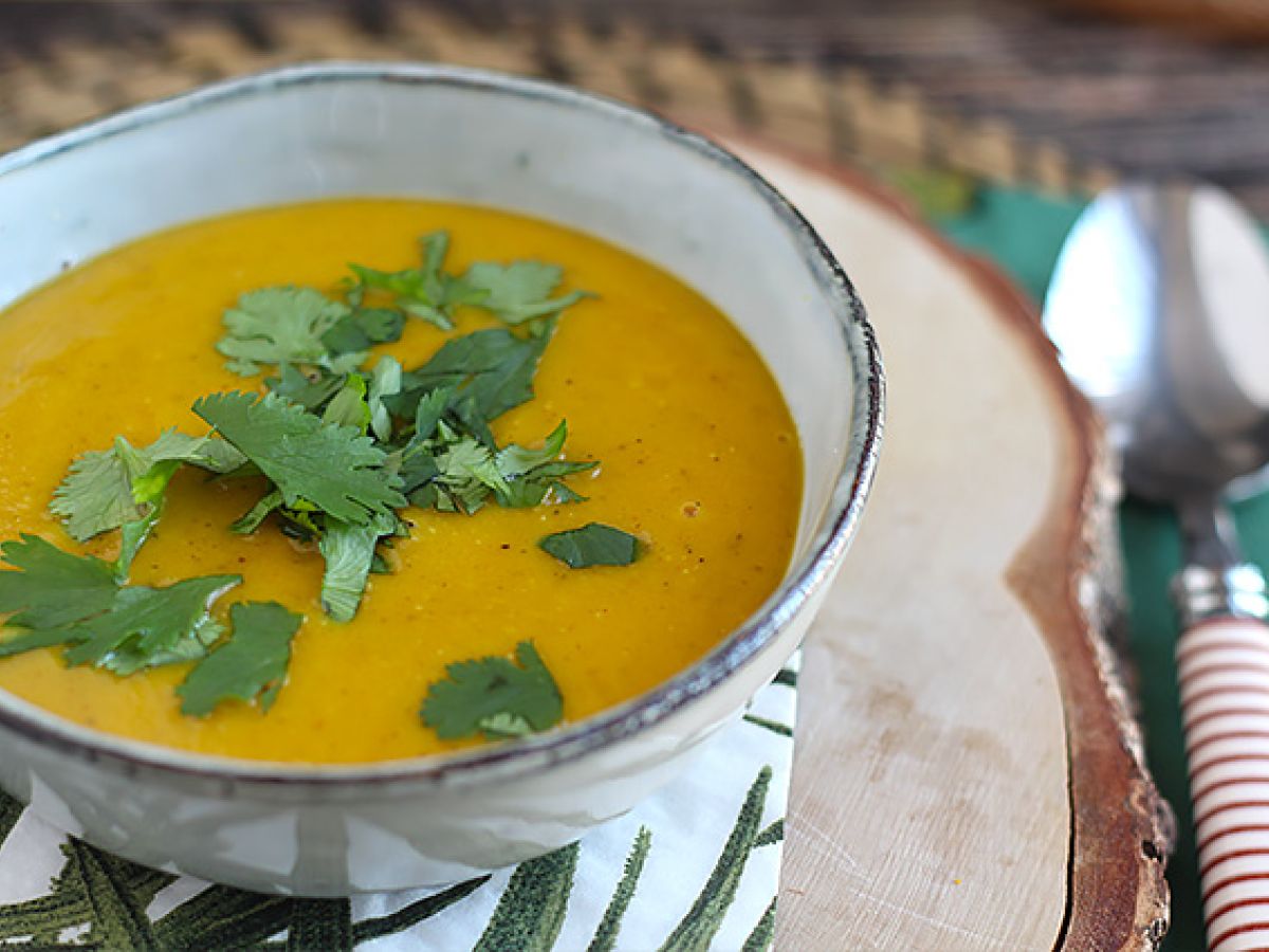 Butternut- ja korallilinssikeitto - kuva 3
