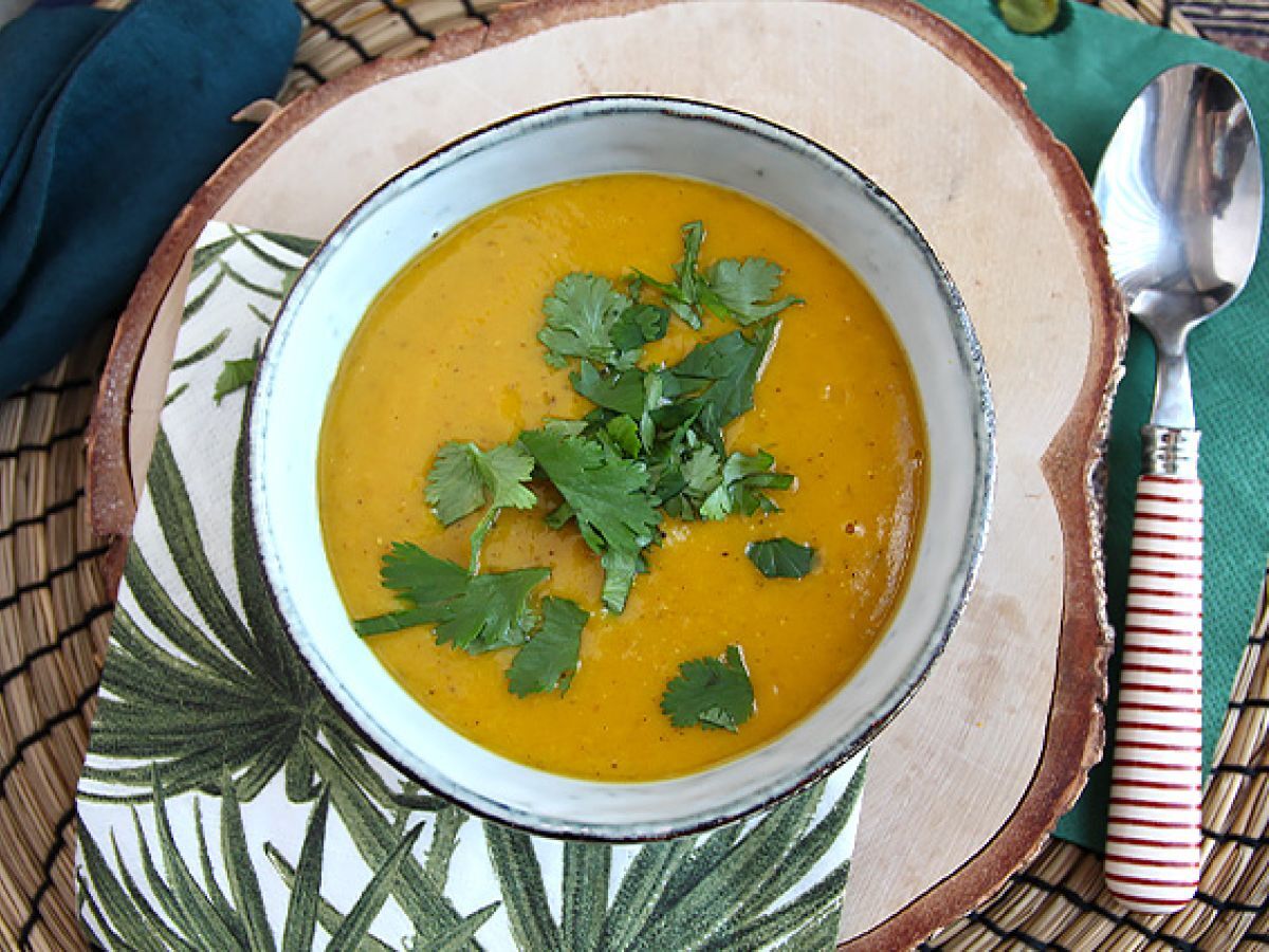 Butternut- ja korallilinssikeitto - kuva 5