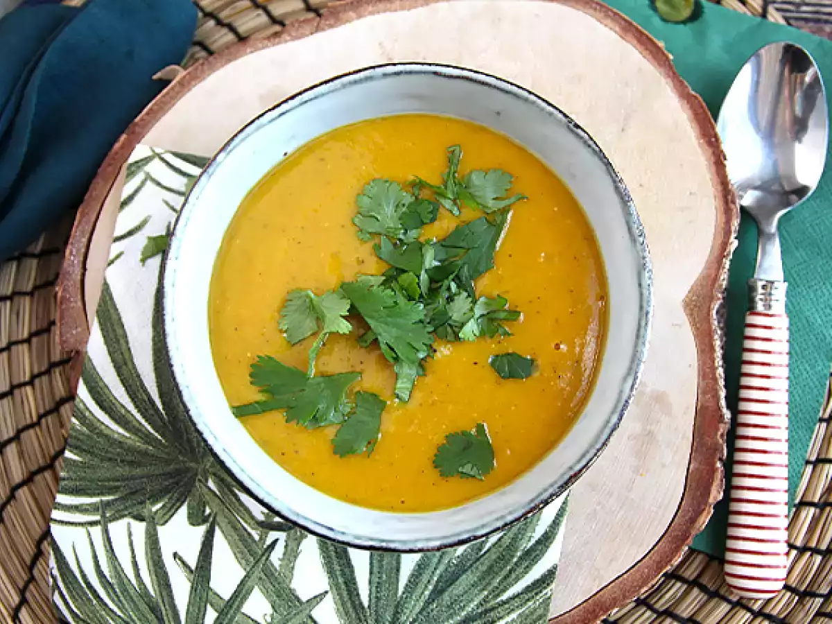 Butternut- ja korallilinssikeitto - kuva 5