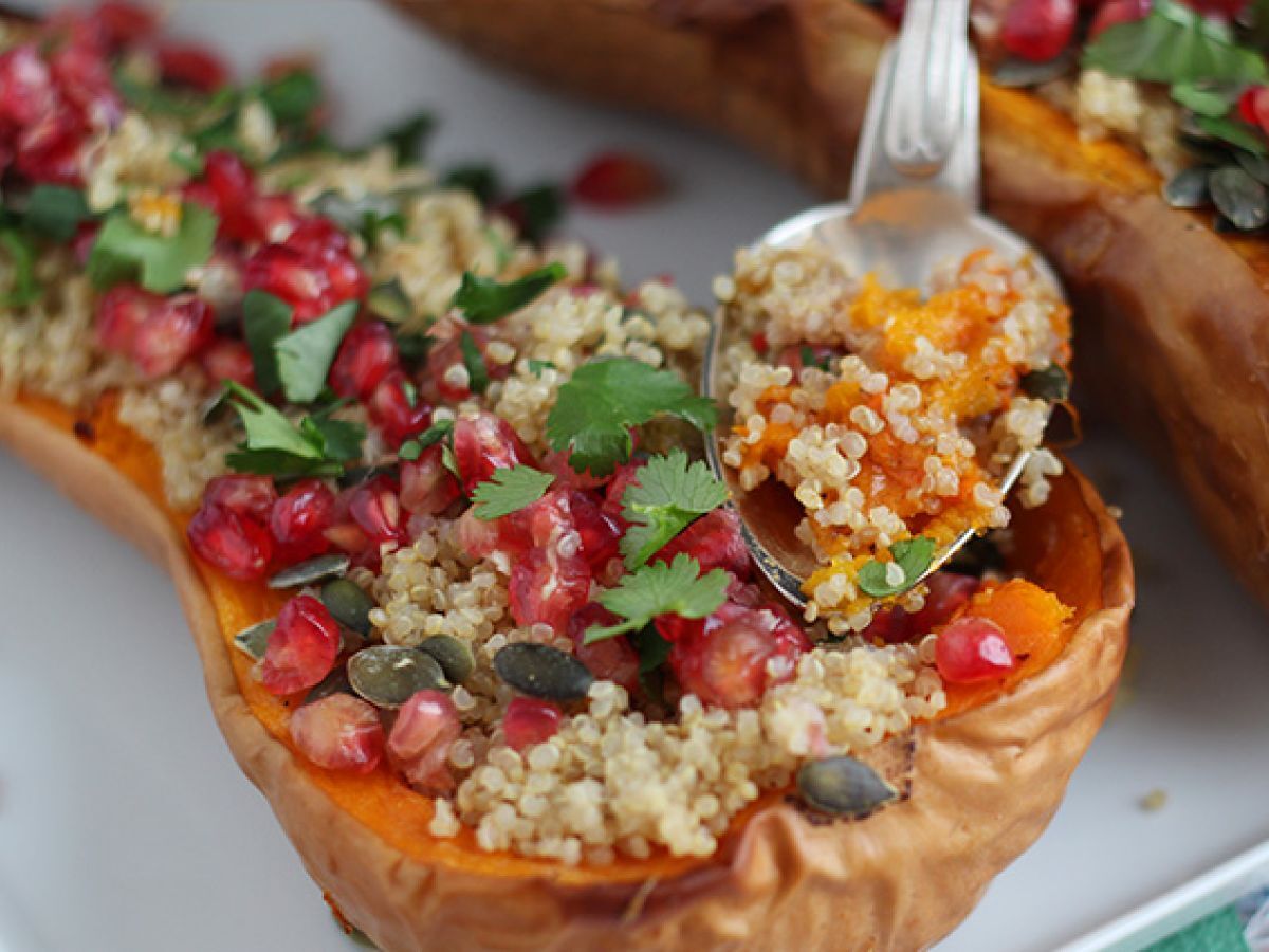 Butternut-kurpitsa kvinoalla ja granaattiomenalla - kuva 4