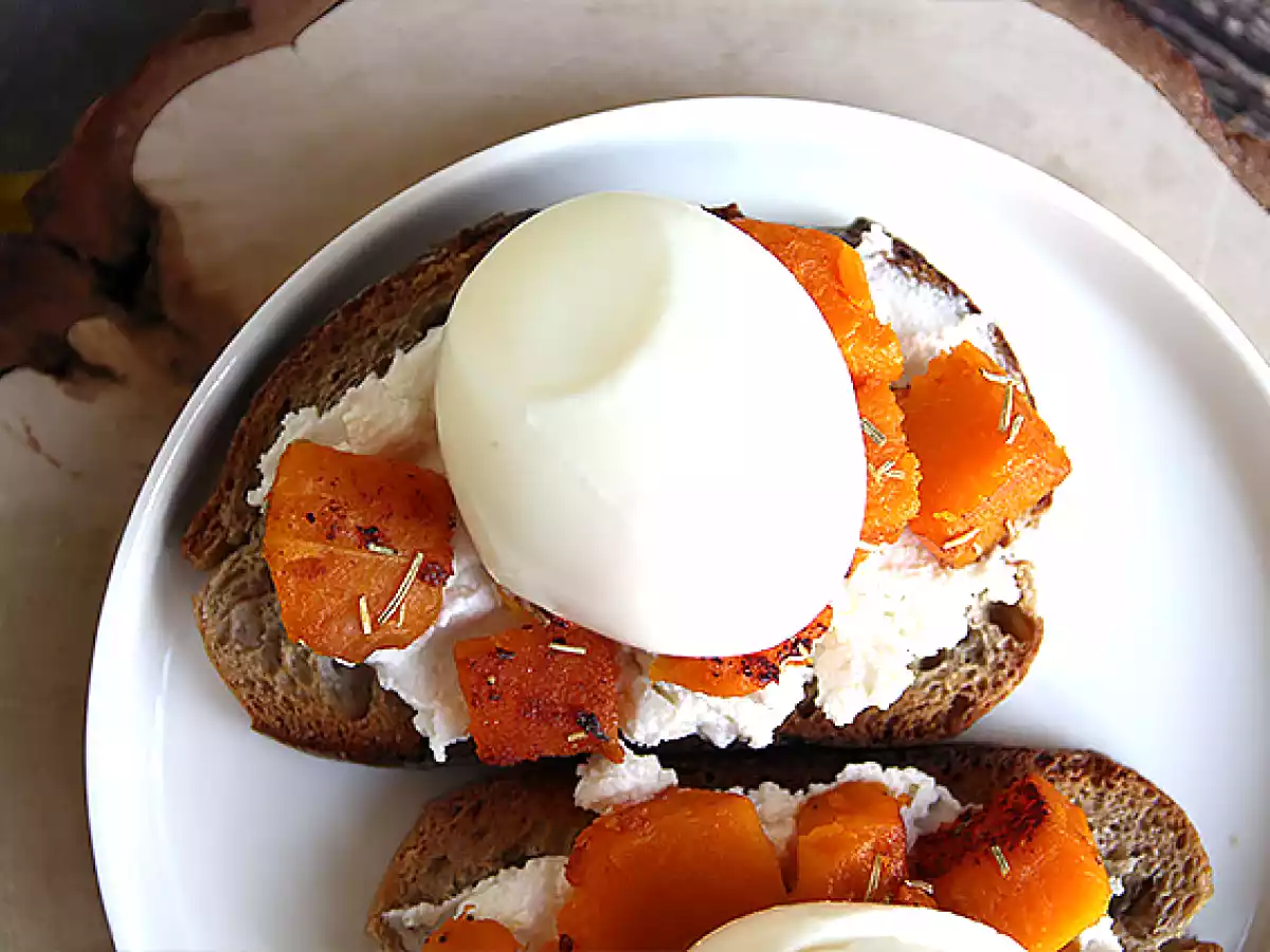 Butternut-ricotta- ja munavoileivät - kuva 3