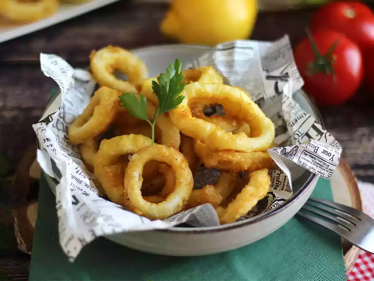 Calamares a la romana - taikinaan paneroitu kalmari