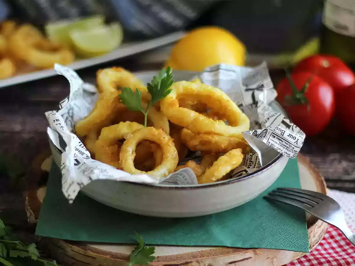 Calamares a la romana - taikinaan paneroitu kalmari - kuva 2