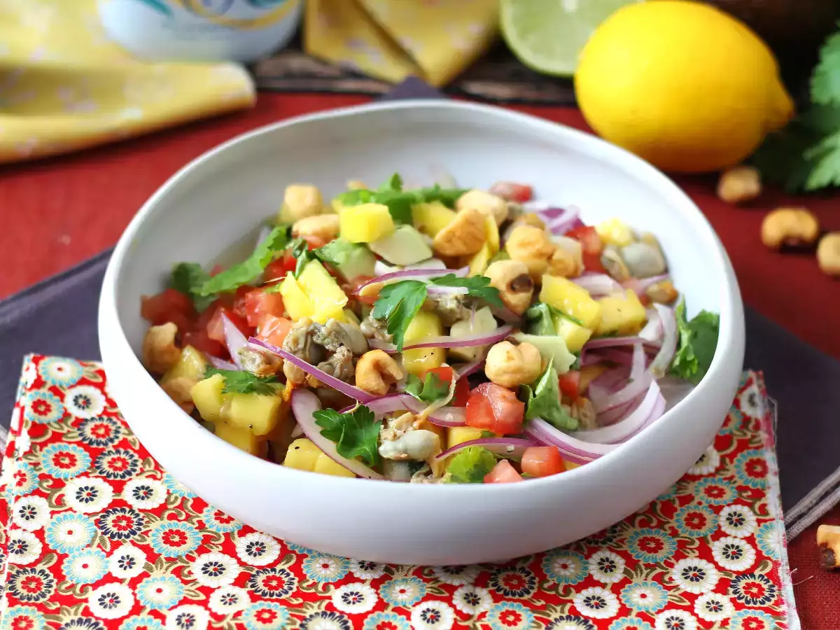 Ceviche purkitettujen sydänsimpukoiden kanssa