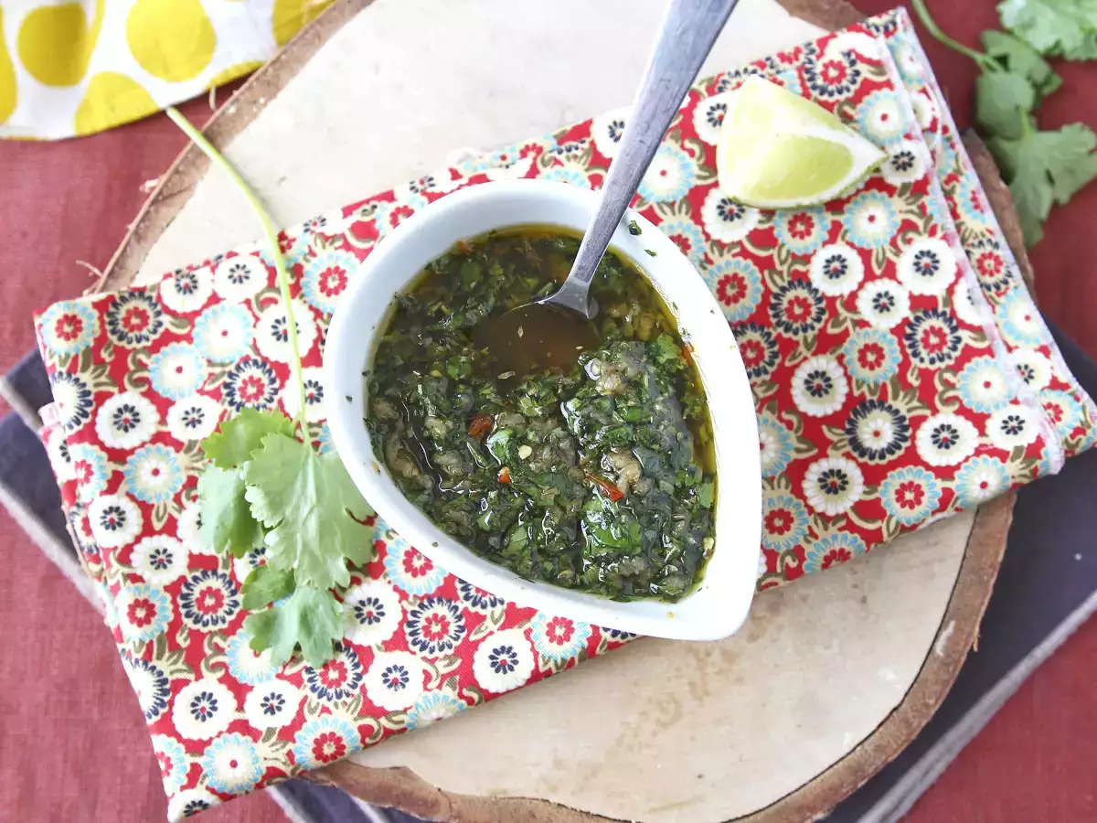 Chimichurri-kastike – täydellinen lisuke grillatulle lihalle ja grillijuhliin - kuva 3