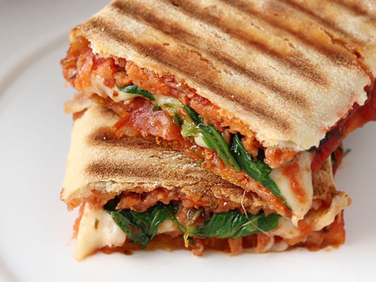 Chorizo ja Emmental Panini - kuva 3