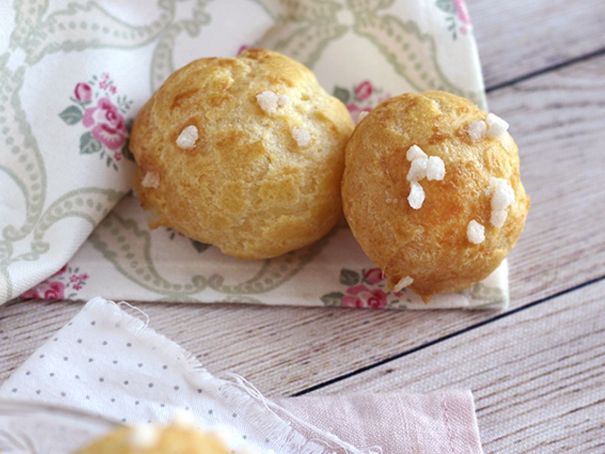 Chouquettes, choux helmisokerilla höystetty - kuva 3