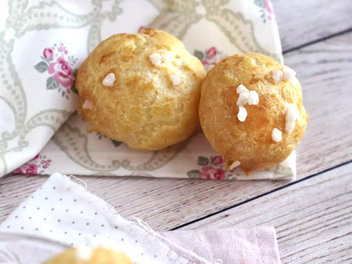 Chouquettes, choux helmisokerilla höystetty - kuva 3