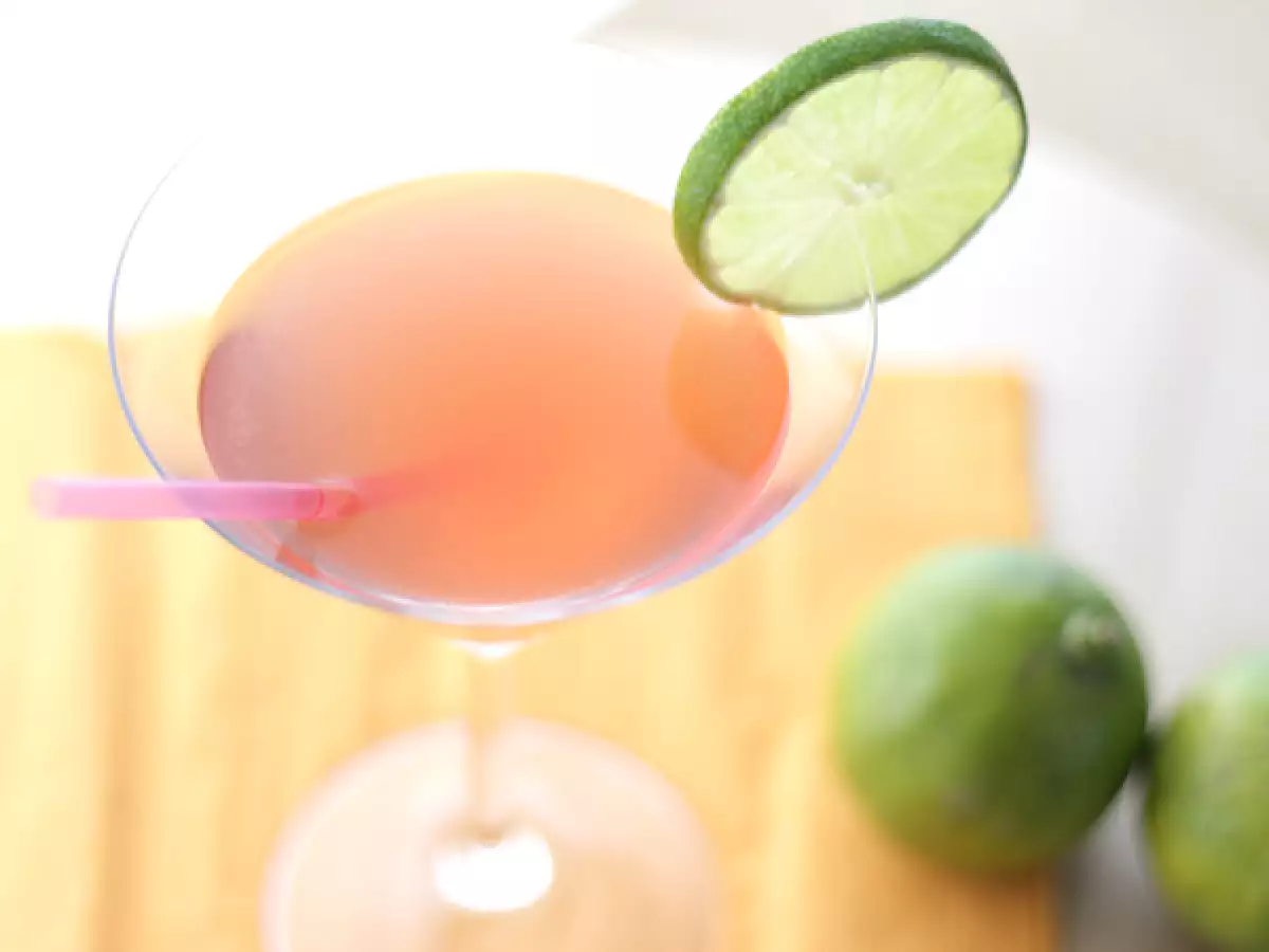 Cosmopolitan karpalomehulla - kuva 2