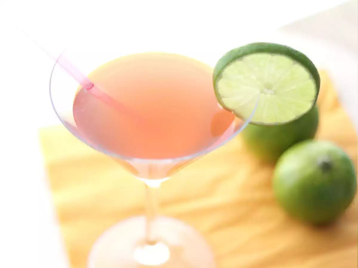 Cosmopolitan karpalomehulla - kuva 3