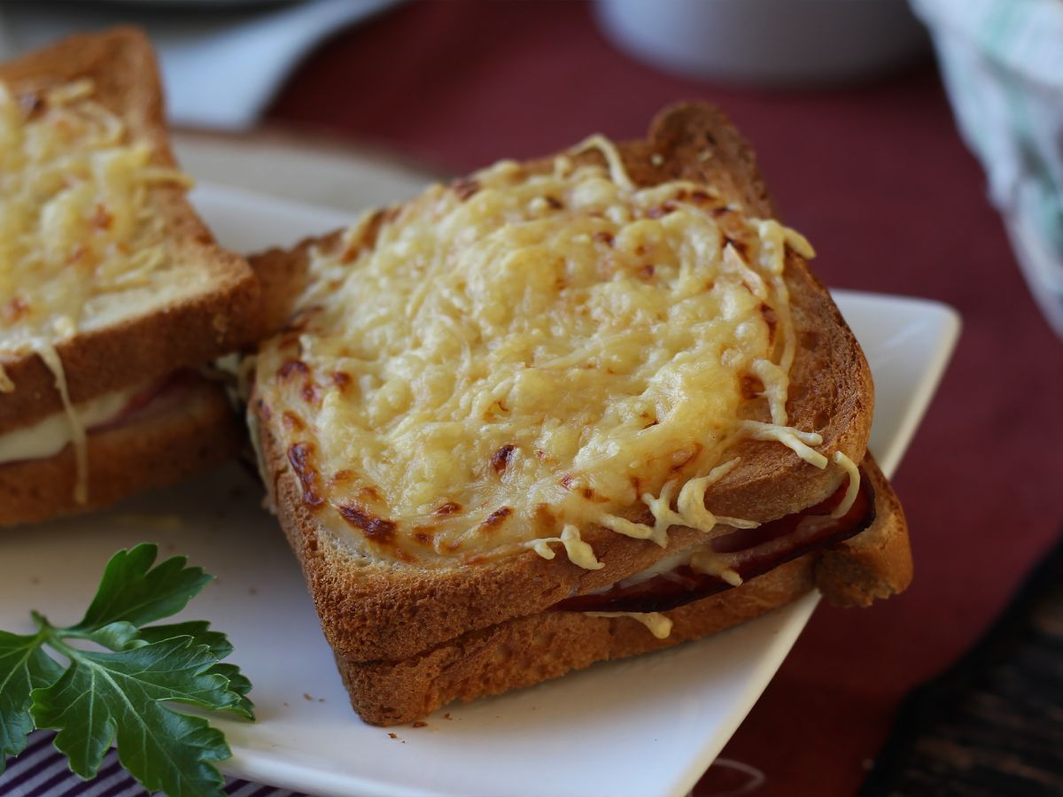 Croque monsieur Air Fryerilla - kuva 2