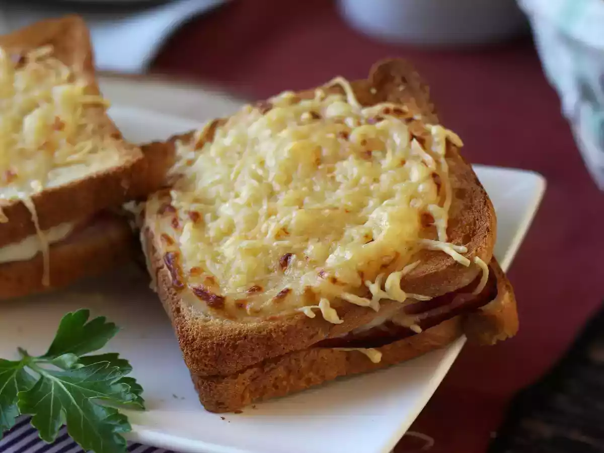 Croque monsieur Air Fryerilla - kuva 2
