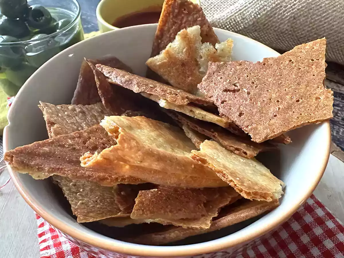 Crostini, rapea parmesaanialkupala - kuva 4